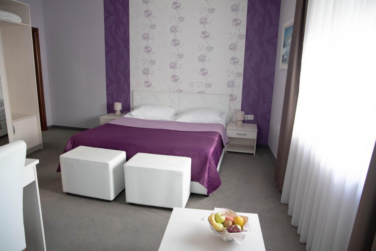 Art Hotel Slavonski Brod Exterior foto